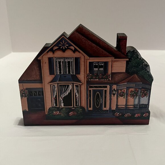 Brandywine Woodcrafts Wooden House Shelf Sitter Collectible  Pre-owned condition - Picture 2 of 7